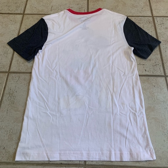 💙 Disney Mickey Mouse T-Shirt Size Small - Picture 4 of 6